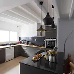 Calypso Beautiful House In Quiet Area Close To Center Будинок відпочинку Біарріц