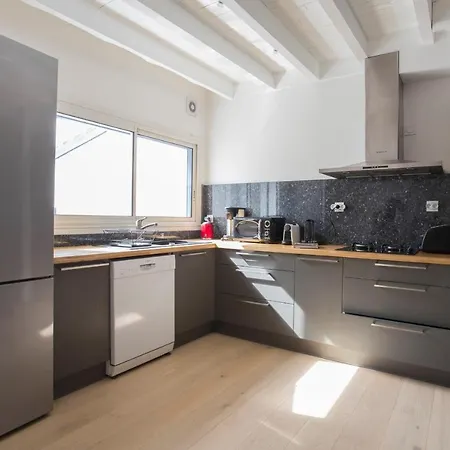 Calypso Beautiful House In Quiet Area Close To Center Biarritz