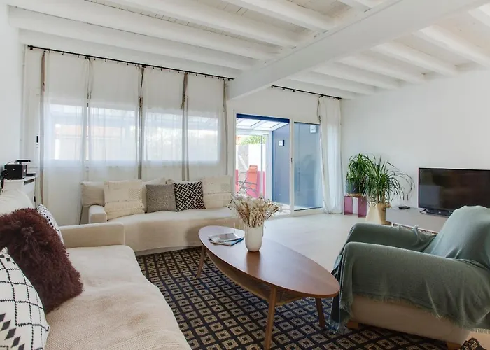 Ferienhaus Calypso Beautiful House In Quiet Area Close To Center