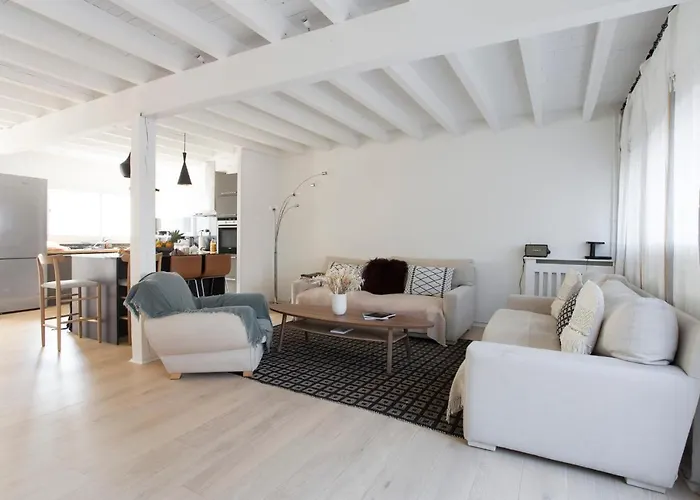 Calypso Beautiful House In Quiet Area Close To Center Ferienhaus *