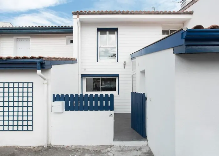 Calypso Beautiful House In Quiet Area Close To Center *